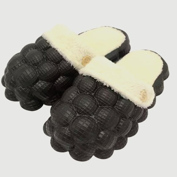 WINTER - FUR BUBBLE SLIDES- Men’s - Picture 1 of 2
